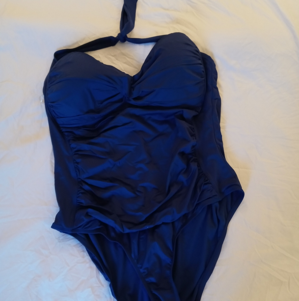 Liz Clairborne Plus Size Swimsuit